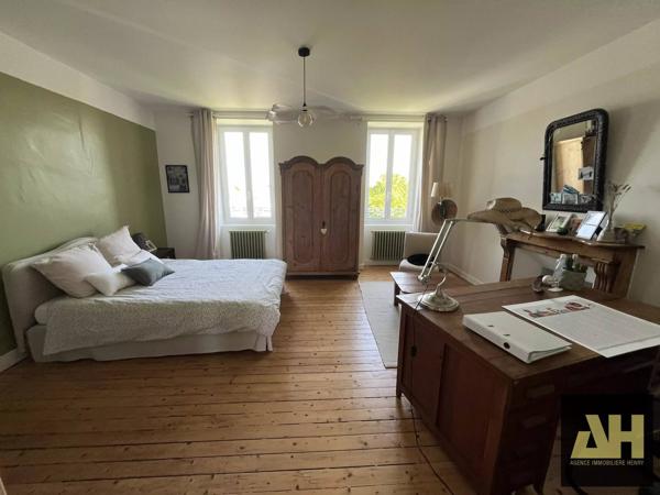 BREST ST MARC - SUPERBE MAISON BOURGEOISE- JARDIN CLOS DE MURS