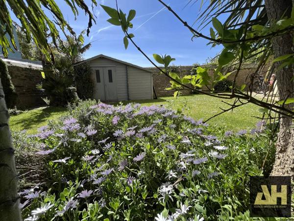BREST ST MARC - SUPERBE MAISON BOURGEOISE- JARDIN CLOS DE MURS