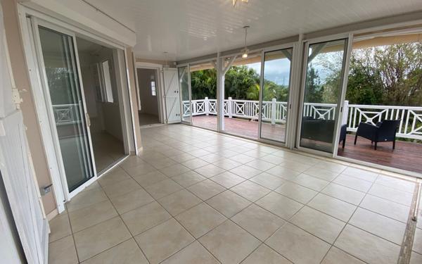 Maison à vendre    4 pièces •  Le Marin