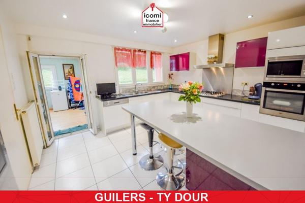 A VENDRE - MAISON INDIVIDUELLE T8 135M² - 6 CHAMBRES - DOUBLE GARAGE - SUR TERRAIN DE 2425M²