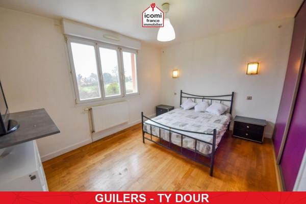 A VENDRE - MAISON INDIVIDUELLE T8 135M² - 6 CHAMBRES - DOUBLE GARAGE - SUR TERRAIN DE 2425M²