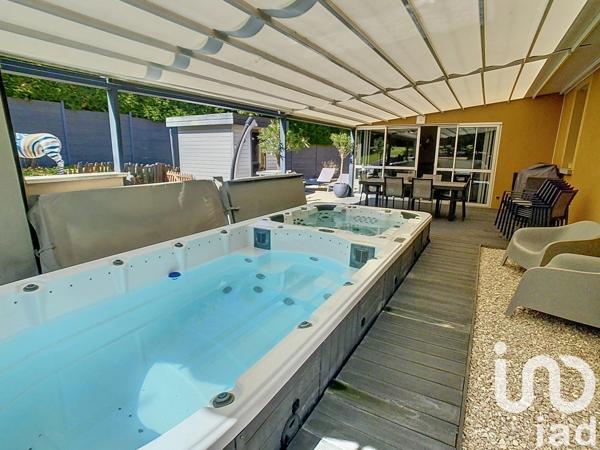 Maison d’architecte 7 pièces de 171 m² à Chamarandes-Choignes (52000)