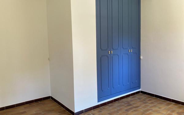 Maison à louer    5 pièces •  Le Tholonet