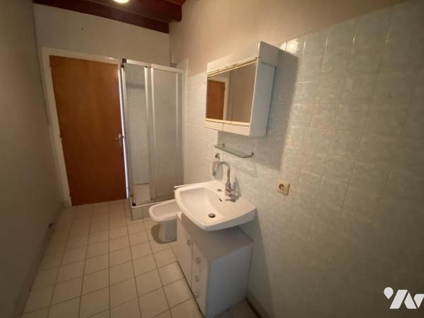 Maison avec sa levée privative