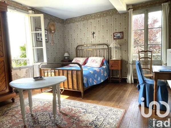 Maison 11 pièces de 239 m² à Ervy-le-Châtel (10130)