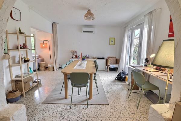 A  VENDRE EN EXCLUSIVITE !! MAISON Entraigues Sur La Sorgue 3 pièce(s) 70 m2