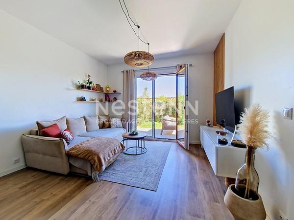 À vendre appartement 2 pièces en rez-de-jardin quartier de la Croix Bonnet à Bois d'Arcy
