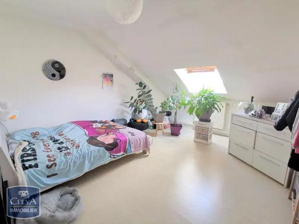 Appartement à louer 3 pièces 62.7m² Crécy-sur-Serre (02270)