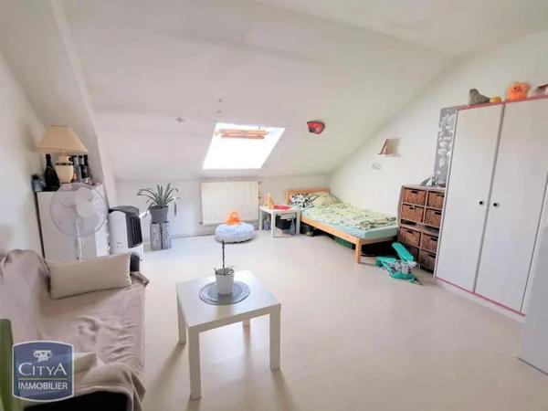 Appartement à louer 3 pièces 62.7m² Crécy-sur-Serre (02270)