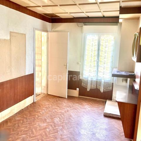 *Exclusivité*Dollemard* maison de plain-pied, T3 60 m² environ à rénover, deux chambres, garage et jardin