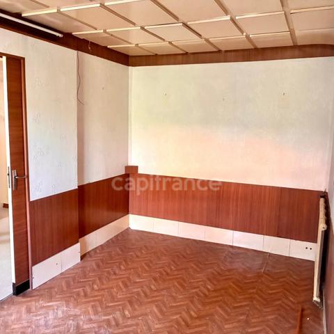 *Exclusivité*Dollemard* maison de plain-pied, T3 60 m² environ à rénover, deux chambres, garage et jardin