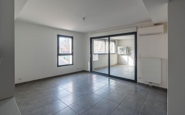 Appartement à vendre    3 pièces •  Pertuis