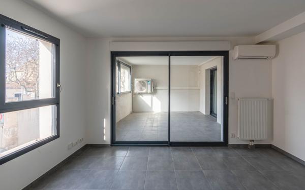 Appartement à vendre    3 pièces •  Pertuis