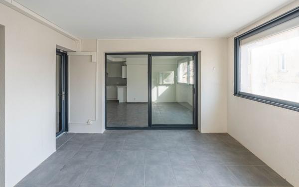 Appartement à vendre    3 pièces •  Pertuis