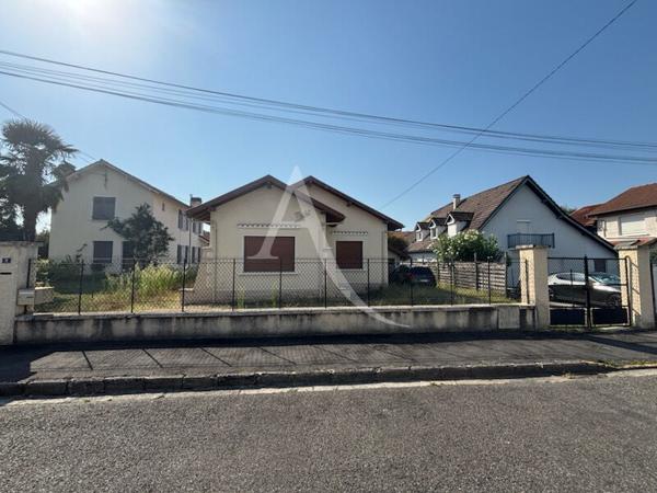 Maison Pau ,quartier Saint Dominique,