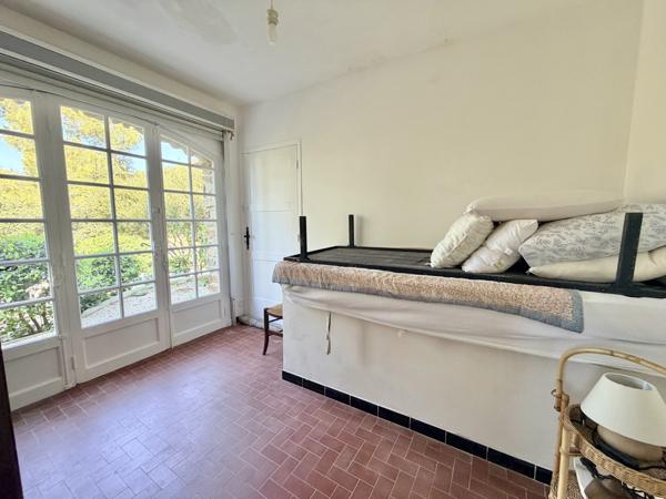 Carqueiranne (83320) Villa Vue Mer à Carqueiranne.