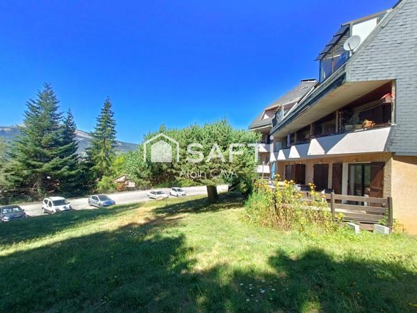 Joli T2 traversant de 43m² avec terrasse situé au 1er étage