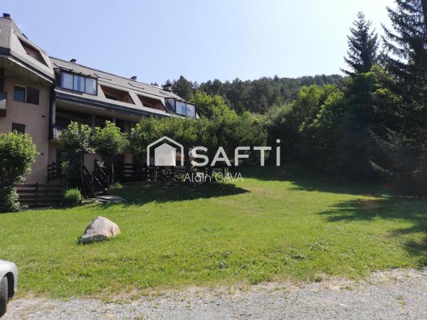 Joli T2 traversant de 43m² avec terrasse situé au 1er étage