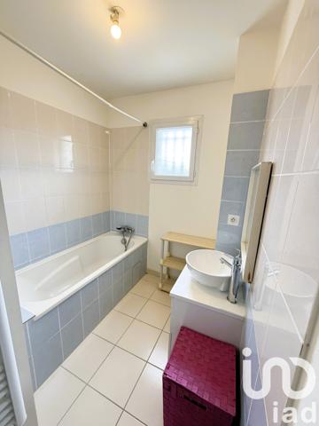 Maison à vendre 14 pièces 197 m² Châteauneuf-du-Rhône