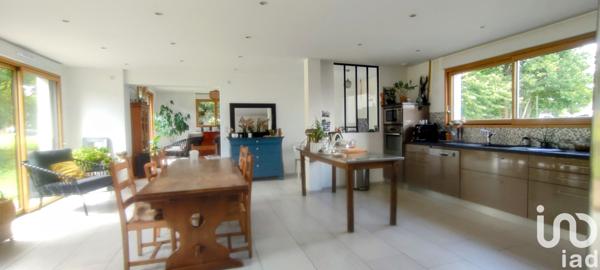 Maison à vendre 8 pièces 170 m² Les Loges-Marchis