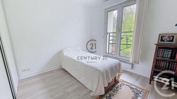 Appartement F5 à vendre  5 pièces - 96 m2 GAGNY - 93