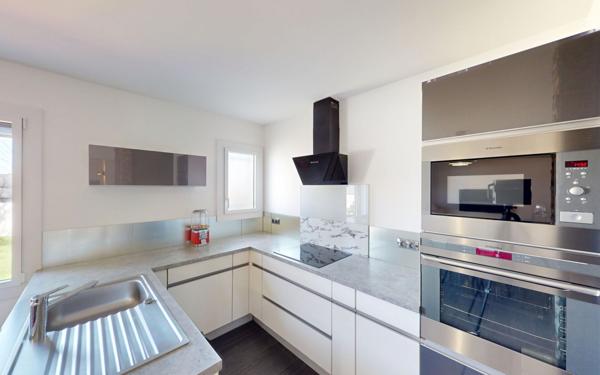 Maison à vendre    4 pièces •  Pins-Justaret