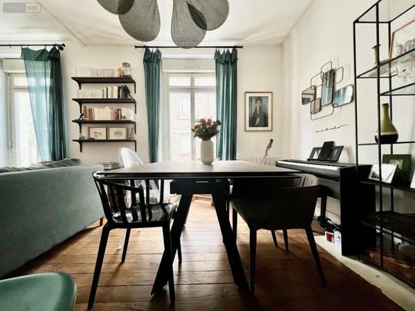 Appartement à vendre à Rennes en Ille-et-Vilaine (35000), ref : 11772/123   
Centre Ville