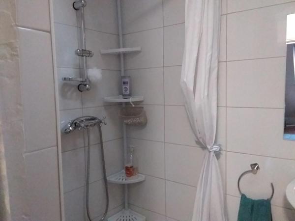 Maison de village à vendre 4 pièces proche de TARBES (65) avec parking et jardin.