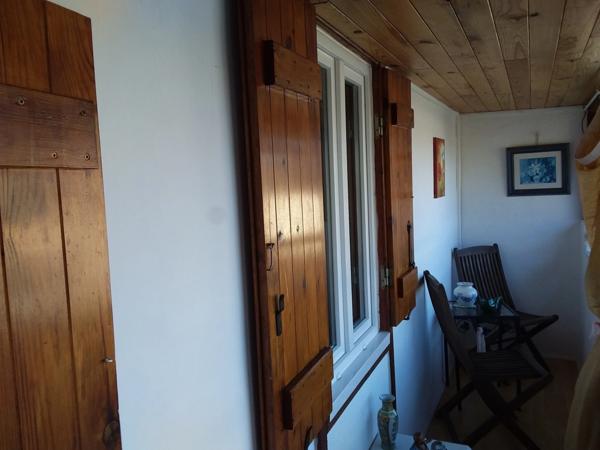 Maison de village à vendre 4 pièces proche de TARBES (65) avec parking et jardin.