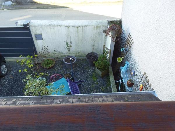 Maison de village à vendre 4 pièces proche de TARBES (65) avec parking et jardin.