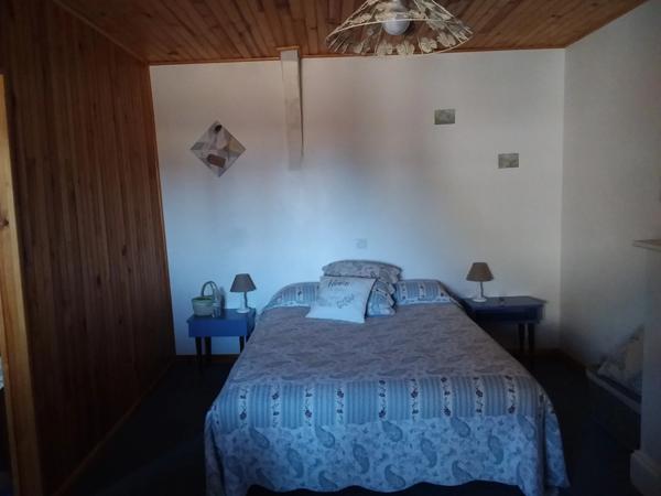 Maison de village à vendre 4 pièces proche de TARBES (65) avec parking et jardin.