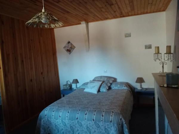 Maison de village à vendre 4 pièces proche de TARBES (65) avec parking et jardin.