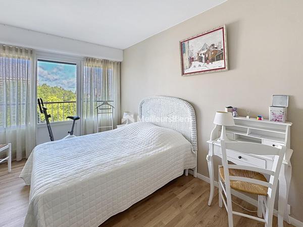 Angers Louis Gain - Bel appartement traversant de 93 m2 avec parking