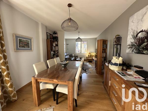 Appartement 4 pièces de 140 m² à Granville (50400)