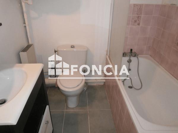 Location Appartement 2 pièces 32.02 m² - 12 RUE DUGUESCLIN Brest 29200