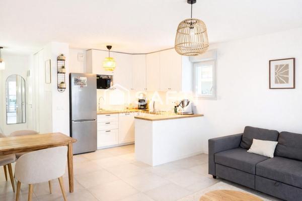 T3 récent, lumineux avec terrasse - Hyères Ouest