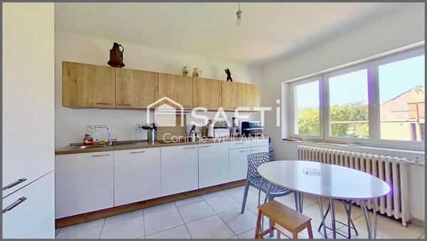 Belle maison individuelle 5 pièces à Créhange, 3 chambres, 2 salles d'eau, sous-sol complet, 2 garages