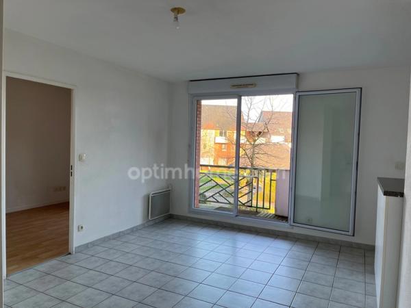 Aux portes de Honfleur - Appartement de type T2 - 41.90 m2 - 1 chambre - Terrasse - 1er étage - Piscine - Parking