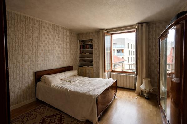 Charmant Appartement à Ivry Sur Seine 3 pièces 93.56 m2, proche métro et commerces
