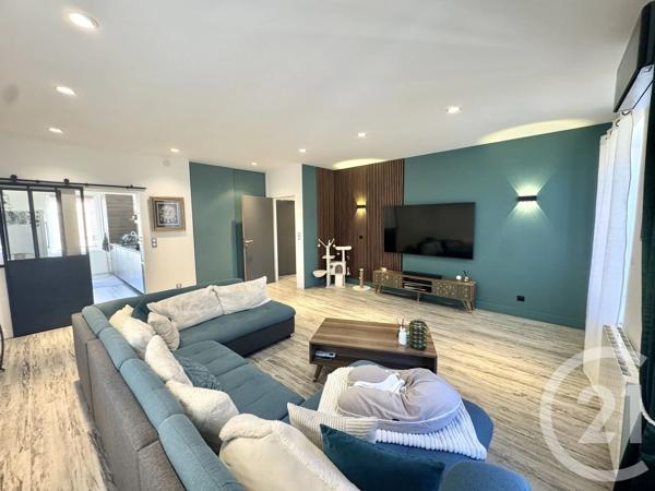 Appartement T4 à vendre  4 pièces - 99 m 2   ST FONS  - 69