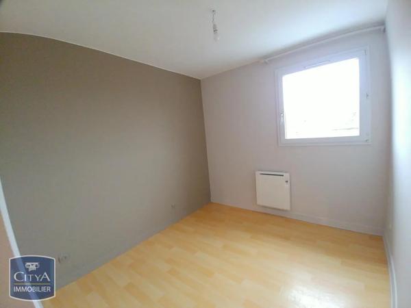 Appartement à louer 3 pièces 69.81m² Lille (59000)