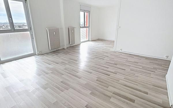 Appartement à vendre    3 pièces •  Reims