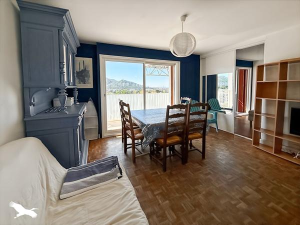 Appartement à louer 1 400 € CC Marseille 4 p 66 m² DPE C