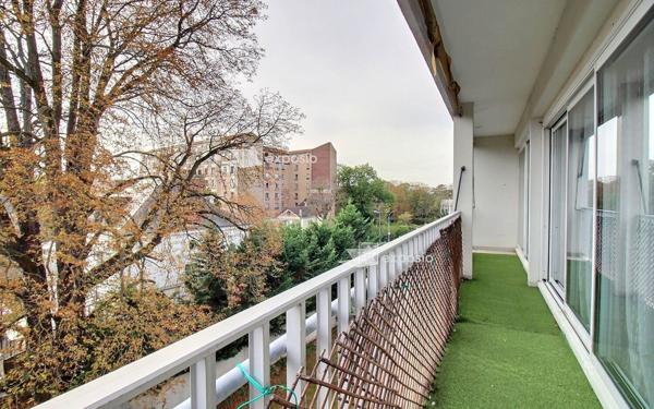 Appartement à vendre    5 pièces • 94,08 m2 Ris-Orangis