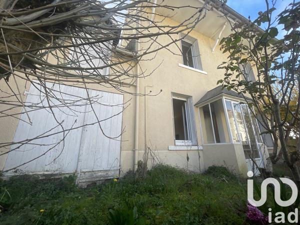 Maison de village 5 pièces de 107 m² à Pouligny-Saint-Pierre (36300)