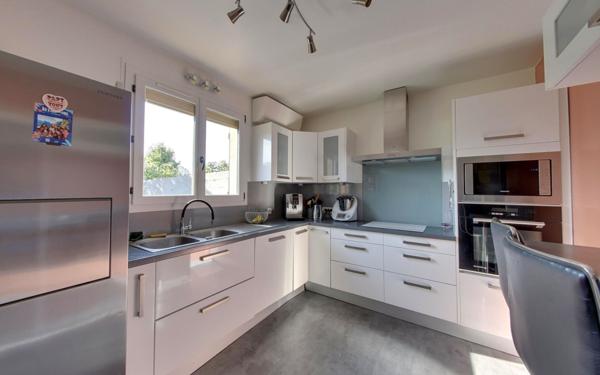 Maison à vendre    5 pièces •  Tremblay-en-France