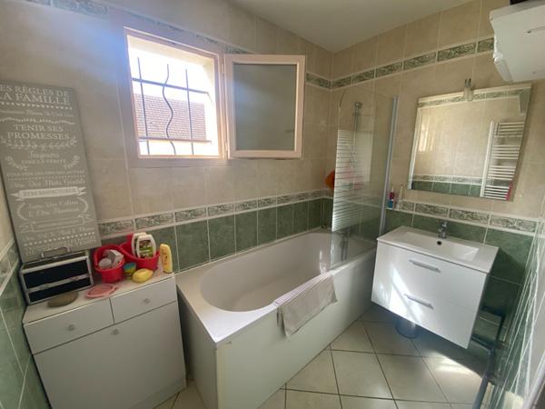 Maison Rouvres En Plaine 5 pièce(s) 100 m2