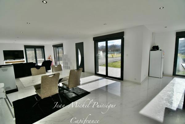 Maison à Vendre 140m2 5 pièces à LABARTHE INARD (31), Terrain 1900m2