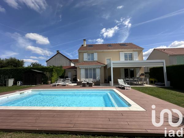 Maison à vendre 8 pièces 147 m² Périgny