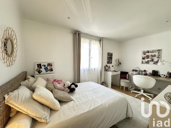 Maison à vendre 8 pièces 147 m² Périgny